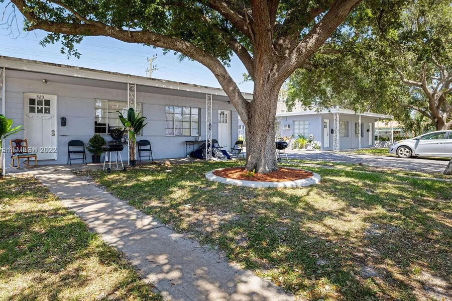 517 44th Street, West Palm Beach, FL