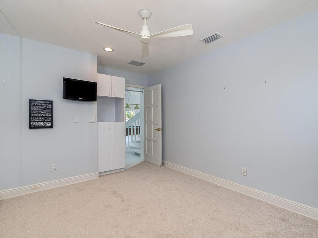 751 Malibu Lane, Indialantic, FL 32903