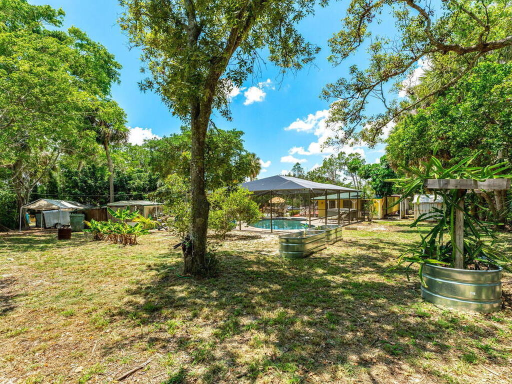 7680 Us Highway 1, Micco, FL 32976