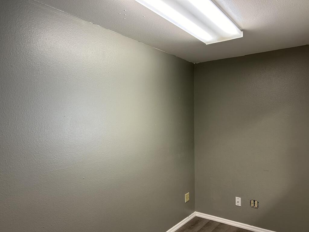 2061 NE Palm Bay Road, Palm Bay, FL 32905