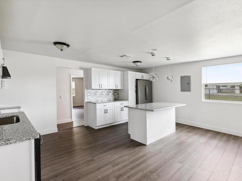 2262 Monroe Street, Palm Bay, FL 32905