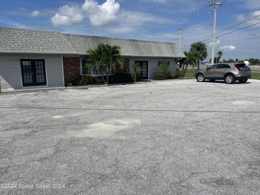 540 N N Harbor City Boulevard, Melbourne, FL 32935