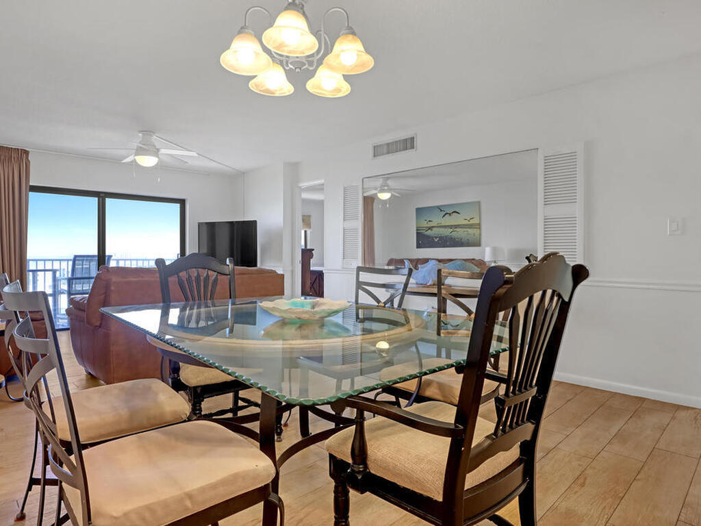 7520 Ridgewood Avenue, Cape Canaveral, FL 32920