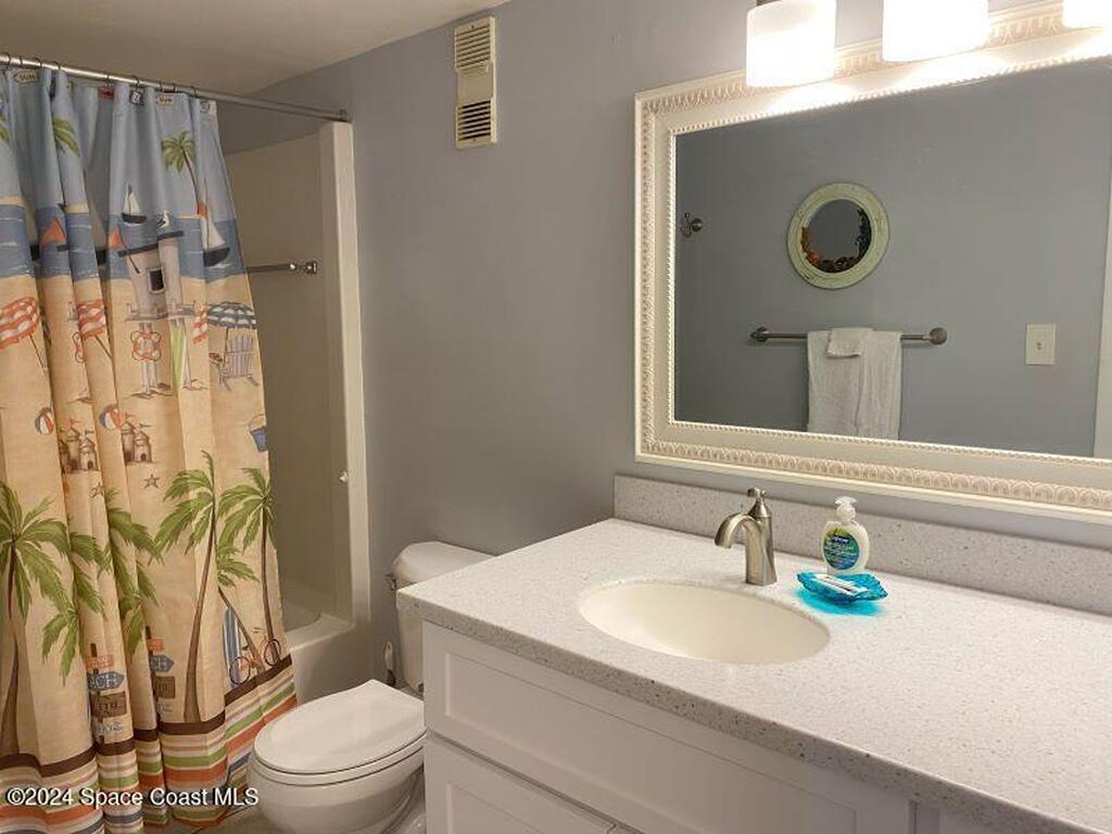 7520 Ridgewood Avenue, Cape Canaveral, FL 32920