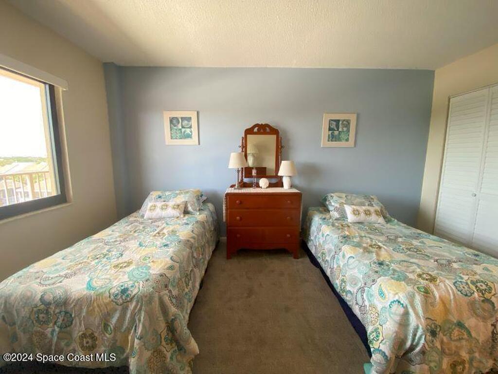7520 Ridgewood Avenue, Cape Canaveral, FL 32920