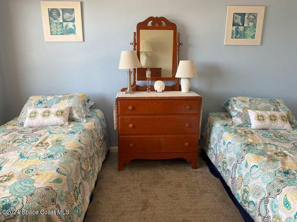 7520 Ridgewood Avenue, Cape Canaveral, FL 32920