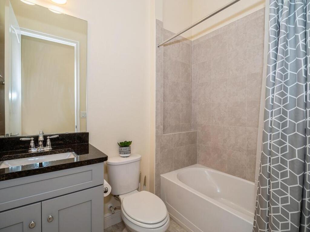 4909 W Fountainwood Drive, St. Cloud, FL 34772