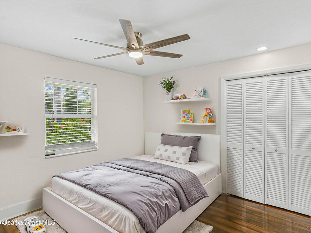 901 S Palm Avenue, Indialantic, FL 32903