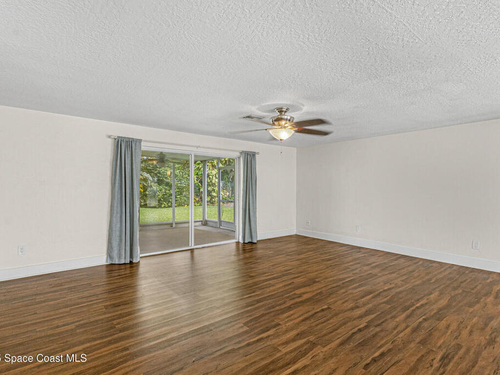 901 S Palm Avenue, Indialantic, FL 32903