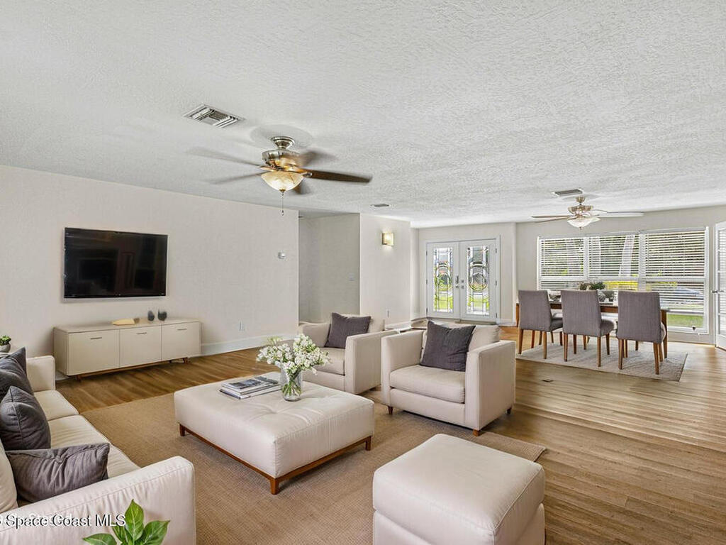 901 S Palm Avenue, Indialantic, FL 32903