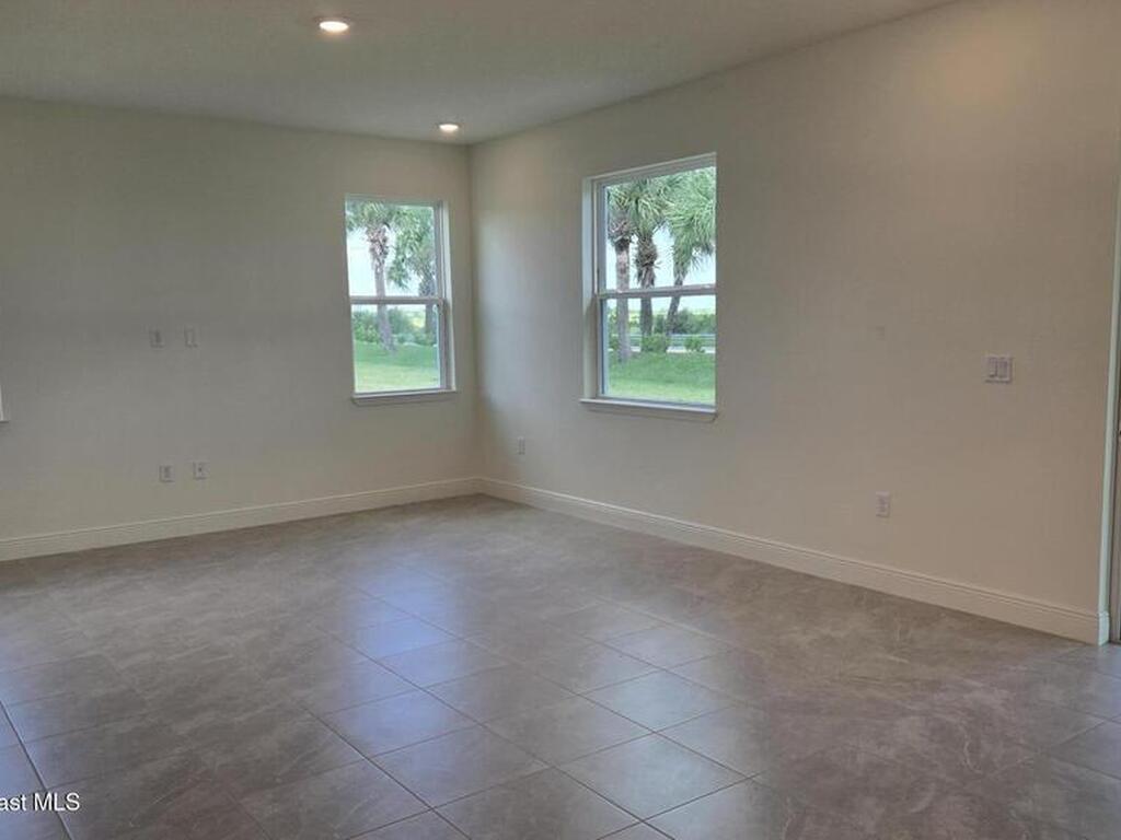4376 Kelsey Lane, Micco, FL 32976