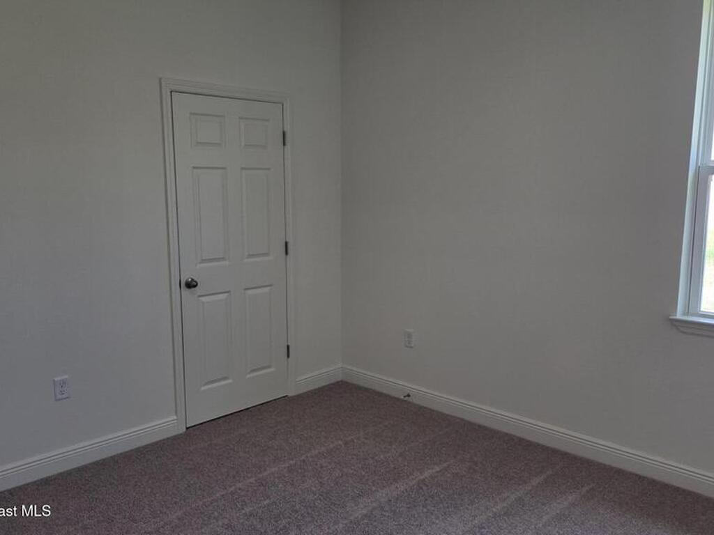 4376 Kelsey Lane, Micco, FL 32976