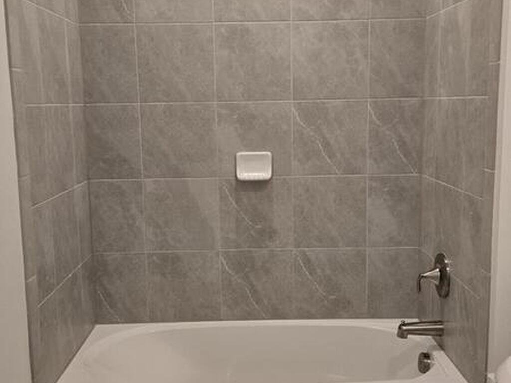 4376 Kelsey Lane, Micco, FL 32976