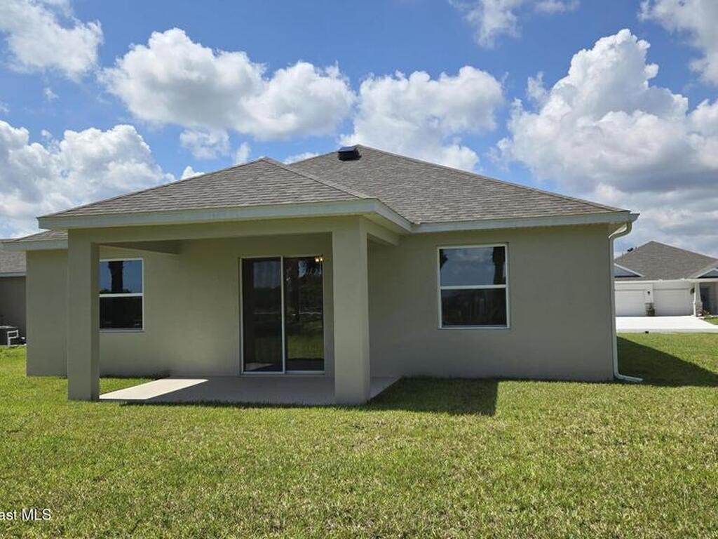 4376 Kelsey Lane, Micco, FL 32976