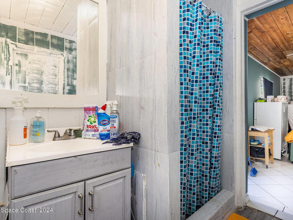 1000 S Orlando Avenue, Cocoa Beach, FL 32931