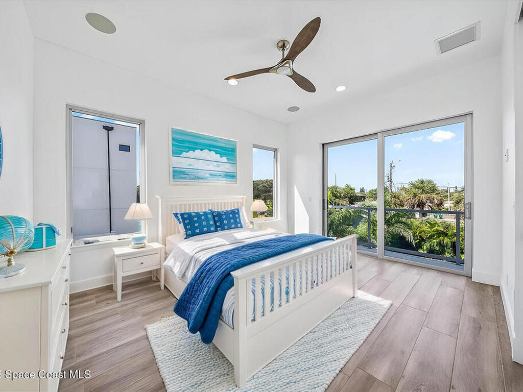 150 S Atlantic Avenue, Cocoa Beach, FL 32931
