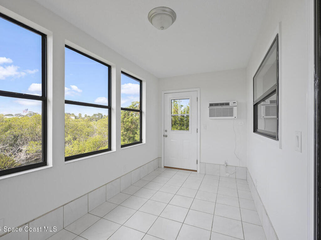 750 W Whitmire Drive, Melbourne, FL 32935