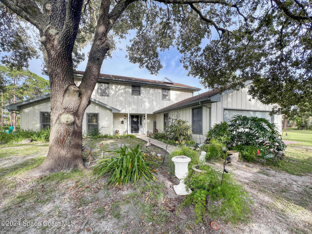 6885 Orchid Tree Drive, Grant, FL 32949