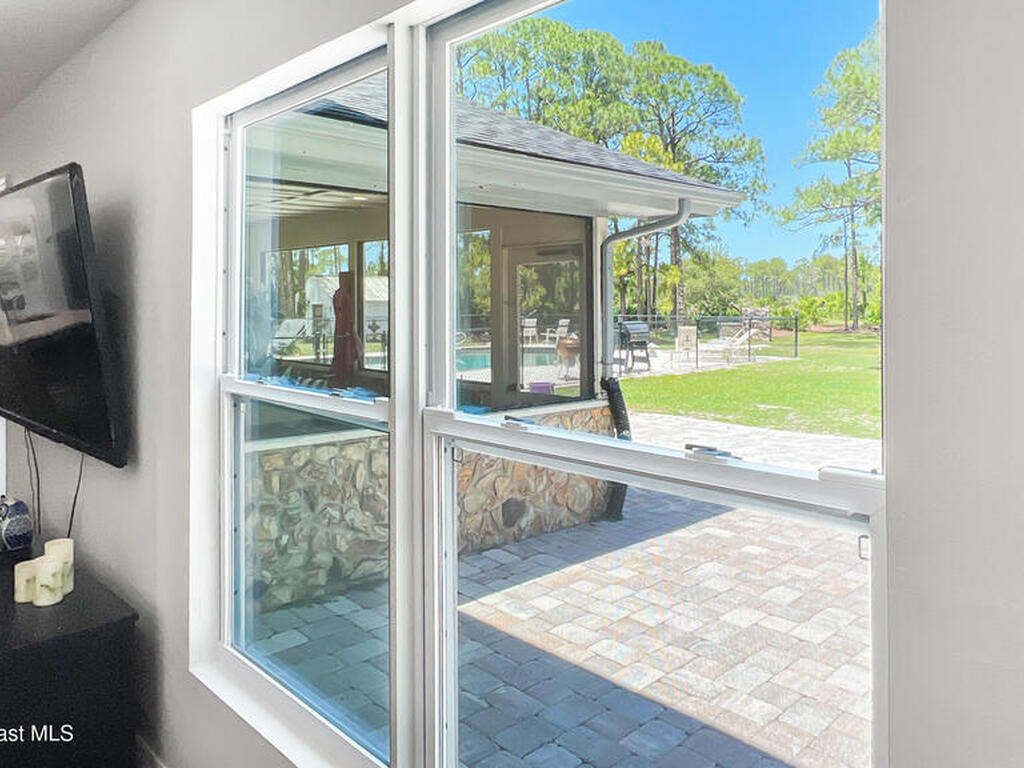 6885 Orchid Tree Drive, Grant, FL 32949