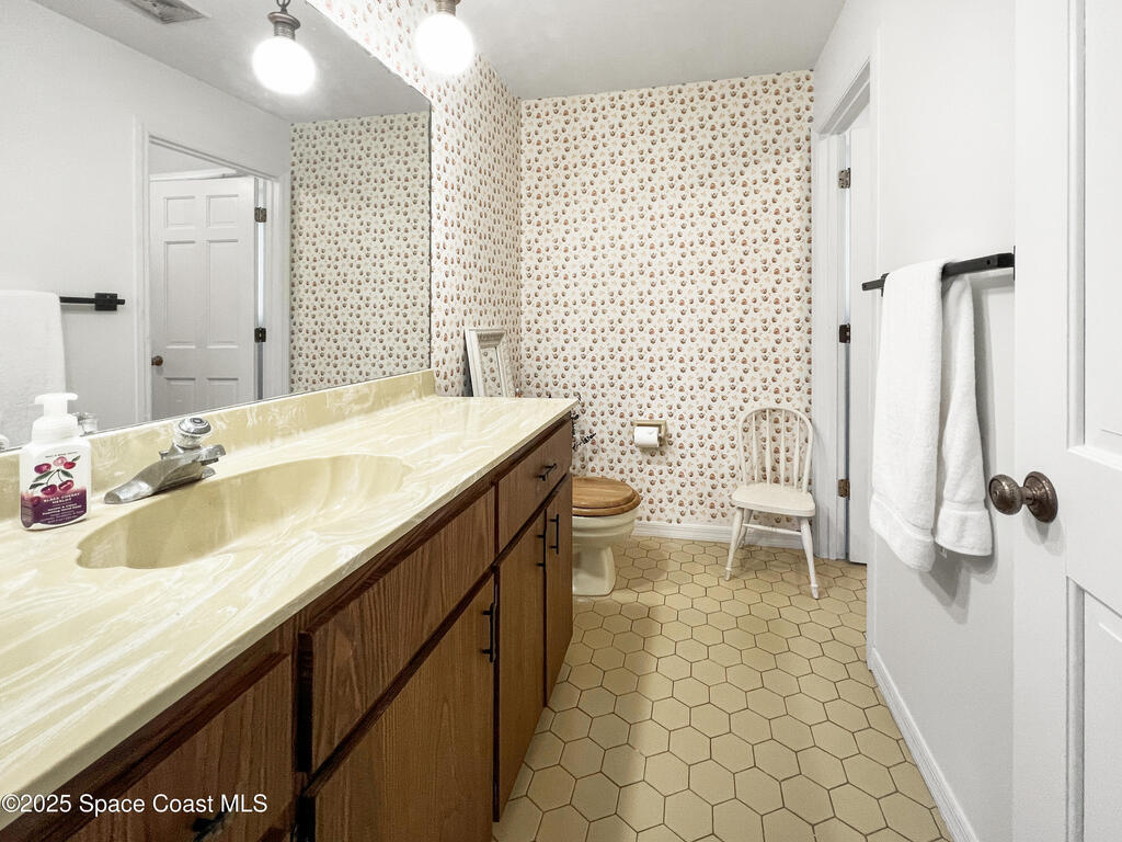 6885 Orchid Tree Drive, Grant, FL 32949