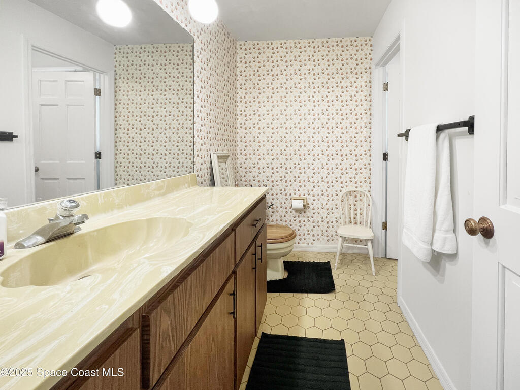 6885 Orchid Tree Drive, Grant, FL 32949