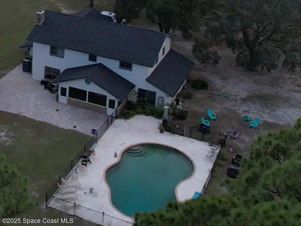 6885 Orchid Tree Drive, Grant, FL 32949