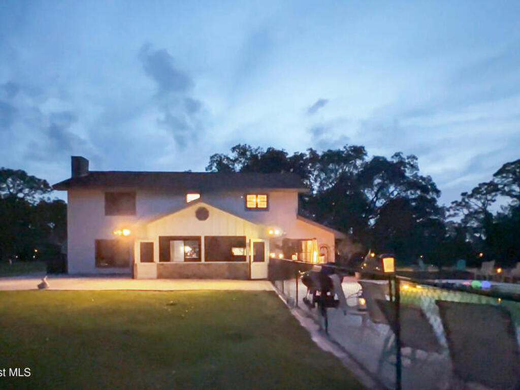 6885 Orchid Tree Drive, Grant, FL 32949