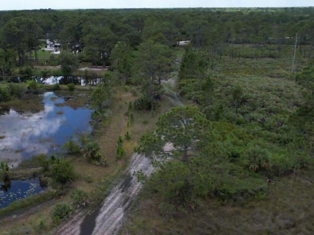 6885 Orchid Tree Drive, Grant, FL 32949