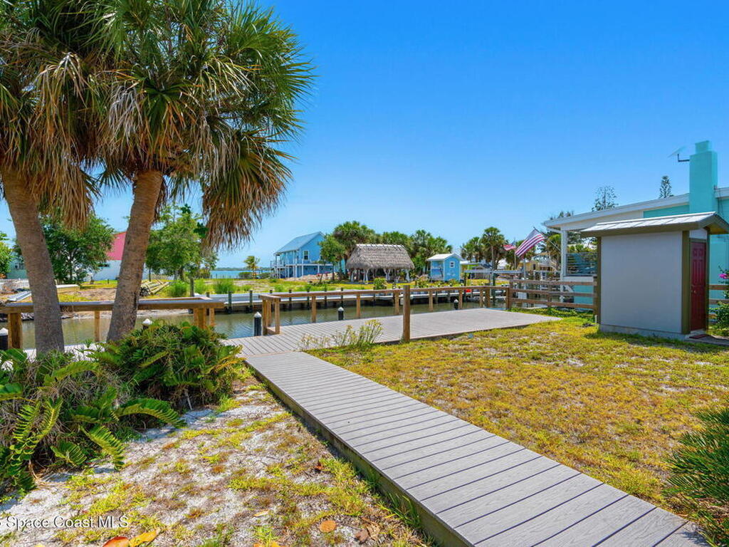 36 Vip Island, Grant, FL 32949