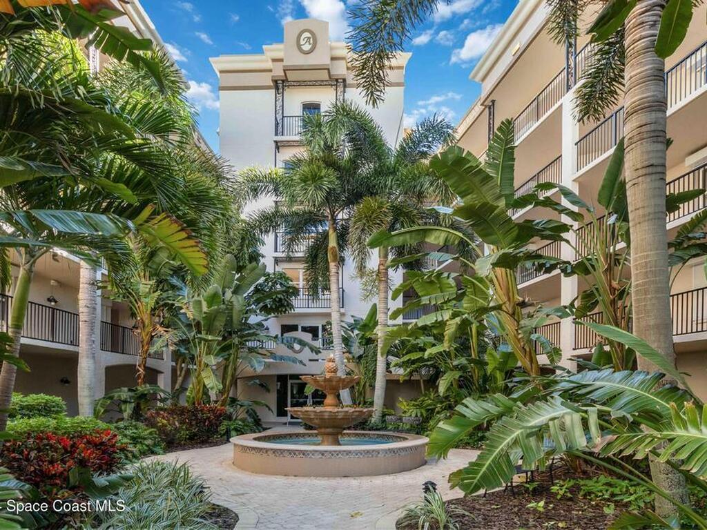425 Pierce Avenue, Cape Canaveral, FL 32920