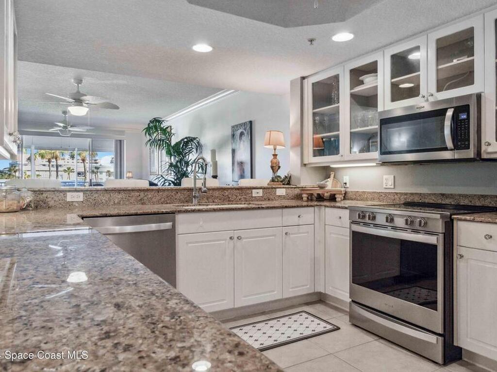 425 Pierce Avenue, Cape Canaveral, FL 32920