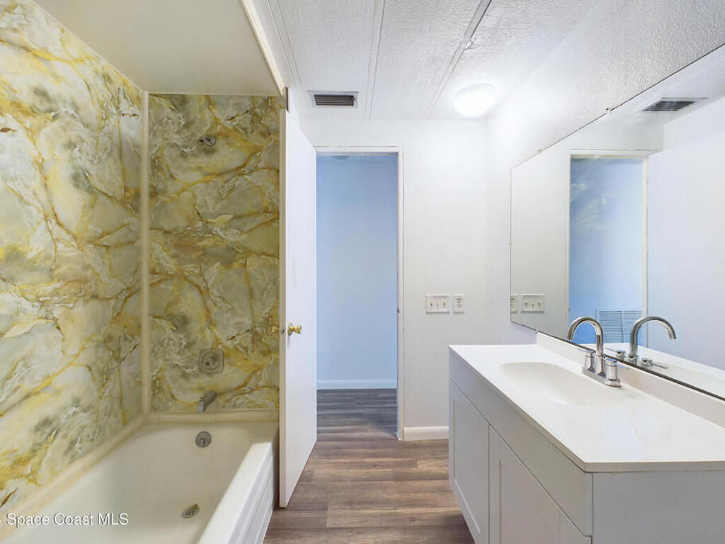 1675 Oceana Drive, Merritt Island, FL 32952
