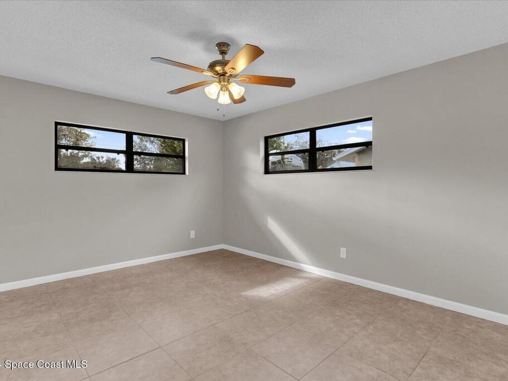 2533 Edgewater Avenue, New Smyrna Beach, FL 32168