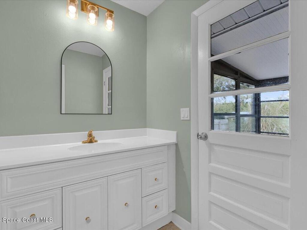 2533 Edgewater Avenue, New Smyrna Beach, FL 32168