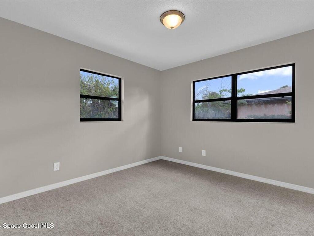 2533 Edgewater Avenue, New Smyrna Beach, FL 32168