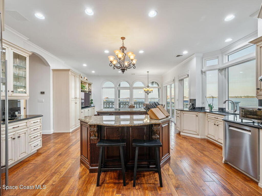 2186 Rockledge Drive, Rockledge, FL 32955