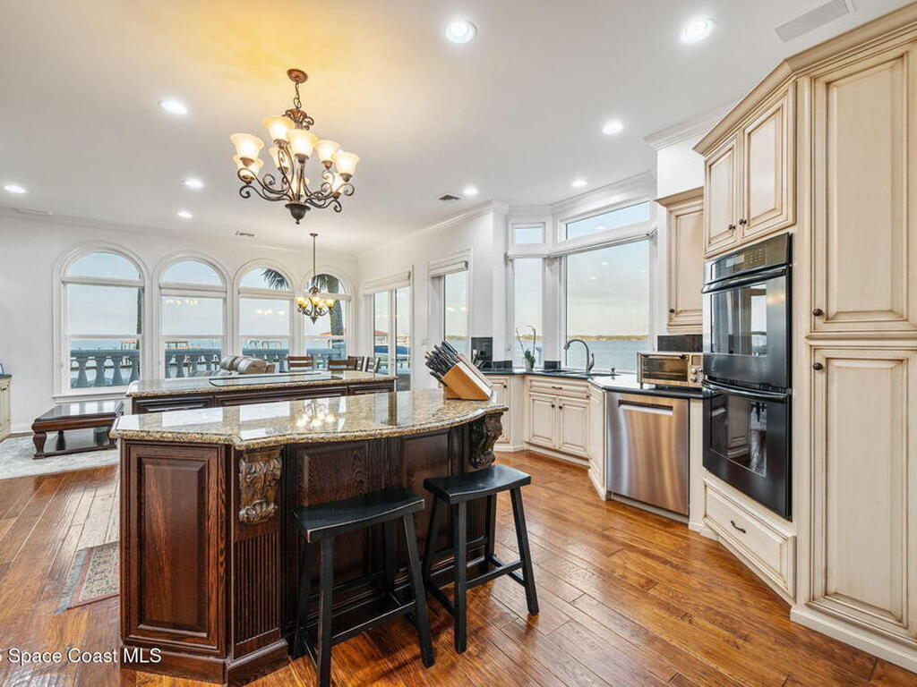 2186 Rockledge Drive, Rockledge, FL 32955