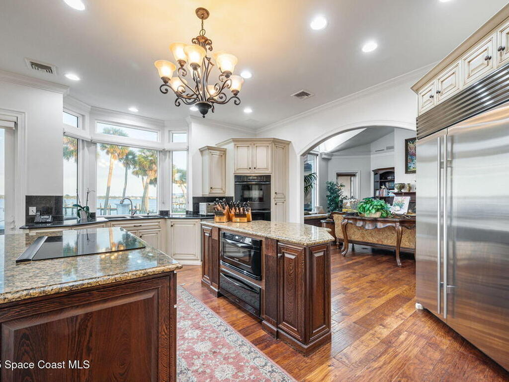 2186 Rockledge Drive, Rockledge, FL 32955