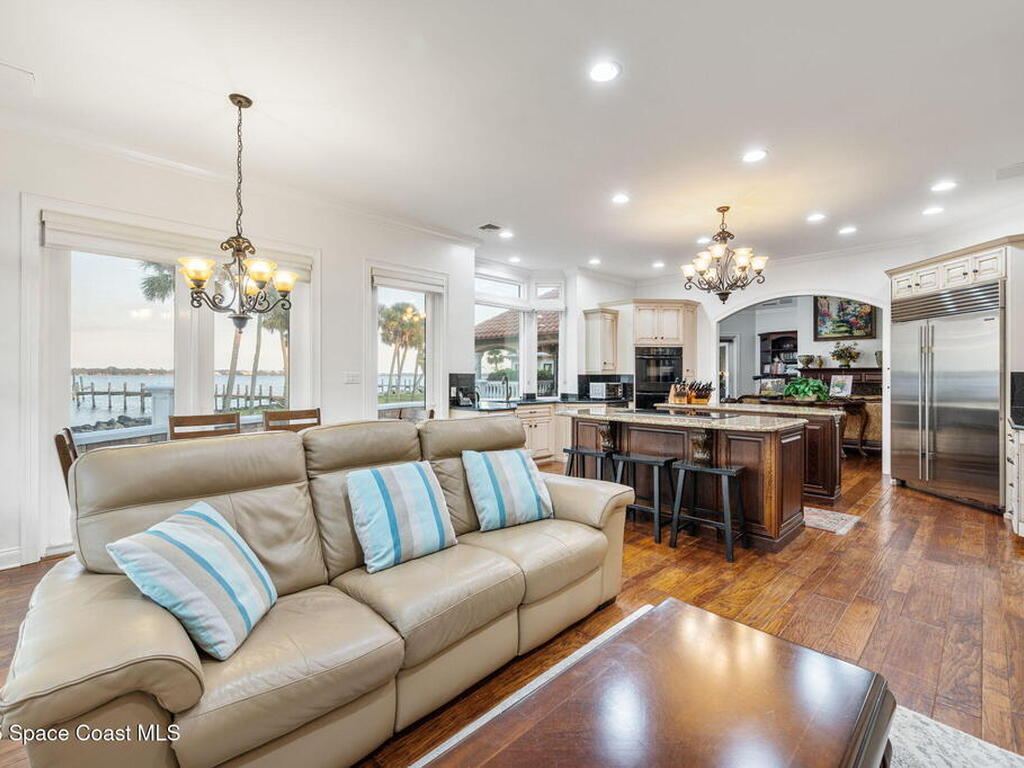 2186 Rockledge Drive, Rockledge, FL 32955