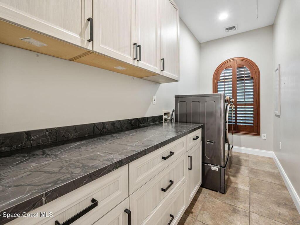 2186 Rockledge Drive, Rockledge, FL 32955