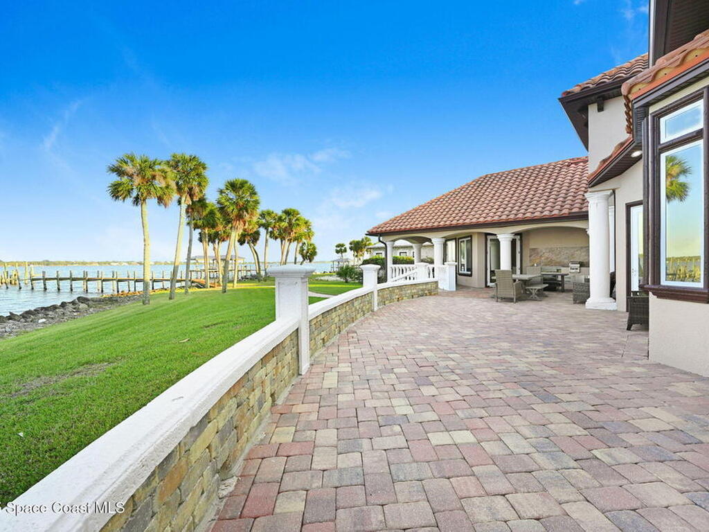 2186 Rockledge Drive, Rockledge, FL 32955