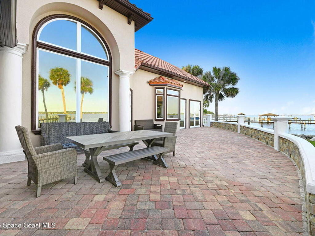 2186 Rockledge Drive, Rockledge, FL 32955