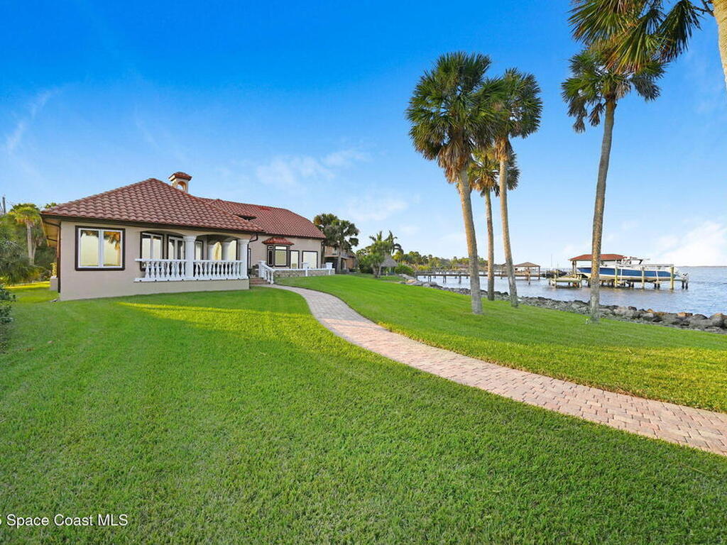 2186 Rockledge Drive, Rockledge, FL 32955