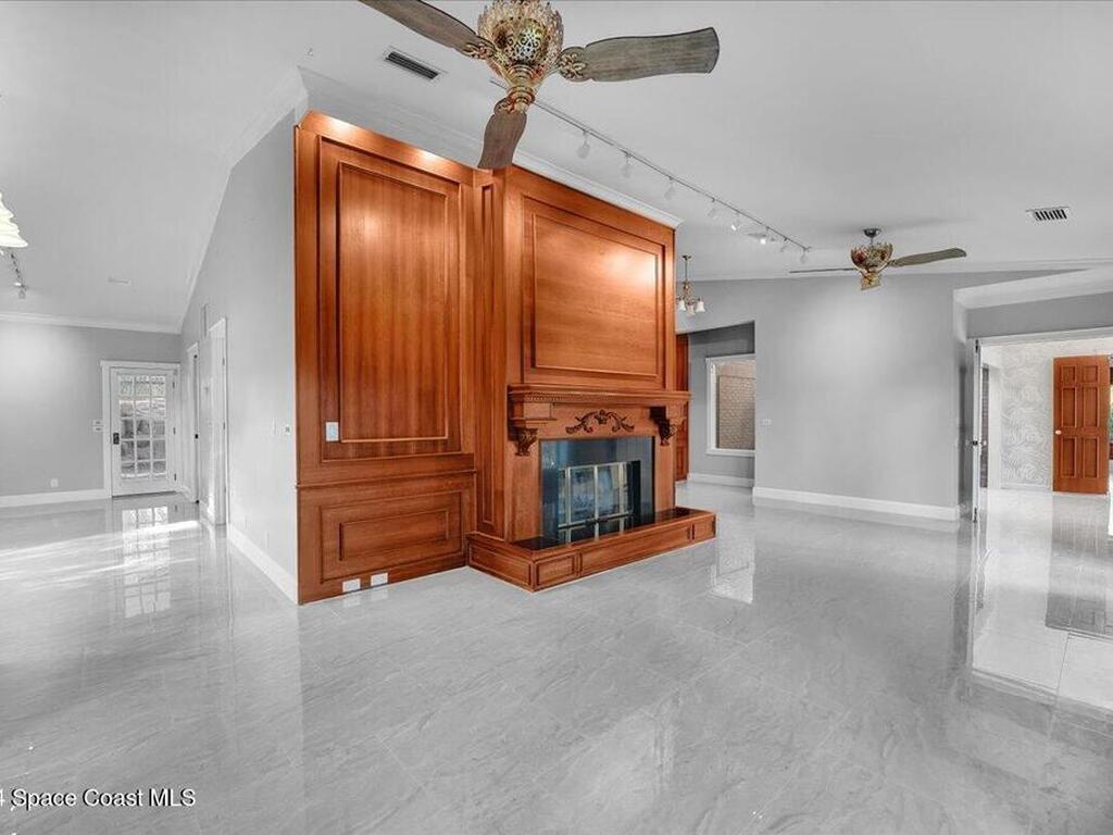 2195 S Courtenay Parkway, Merritt Island, FL 32952