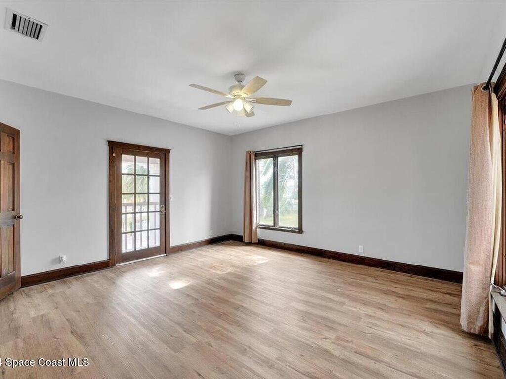 2195 S Courtenay Parkway, Merritt Island, FL 32952