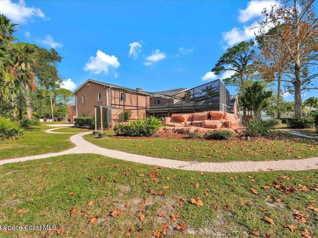 2195 S Courtenay Parkway, Merritt Island, FL 32952