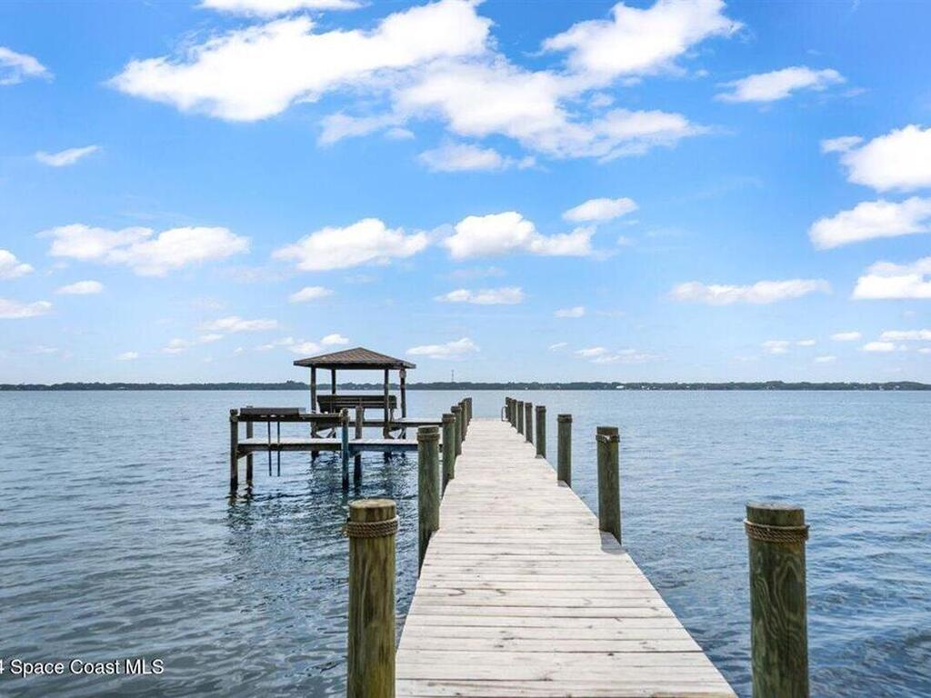 2195 S Courtenay Parkway, Merritt Island, FL 32952