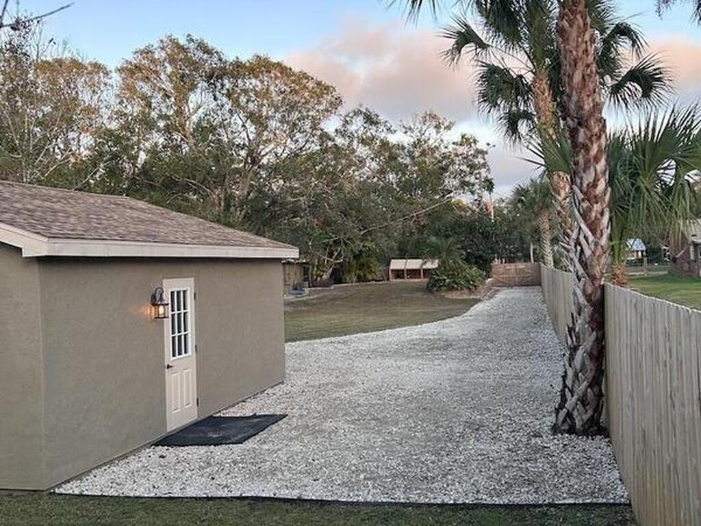 3960 Ponderosa Road, Malabar, FL 32950