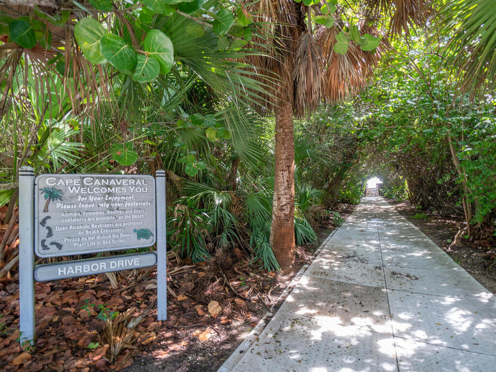 117 Harbor Drive, Cape Canaveral, FL 32920