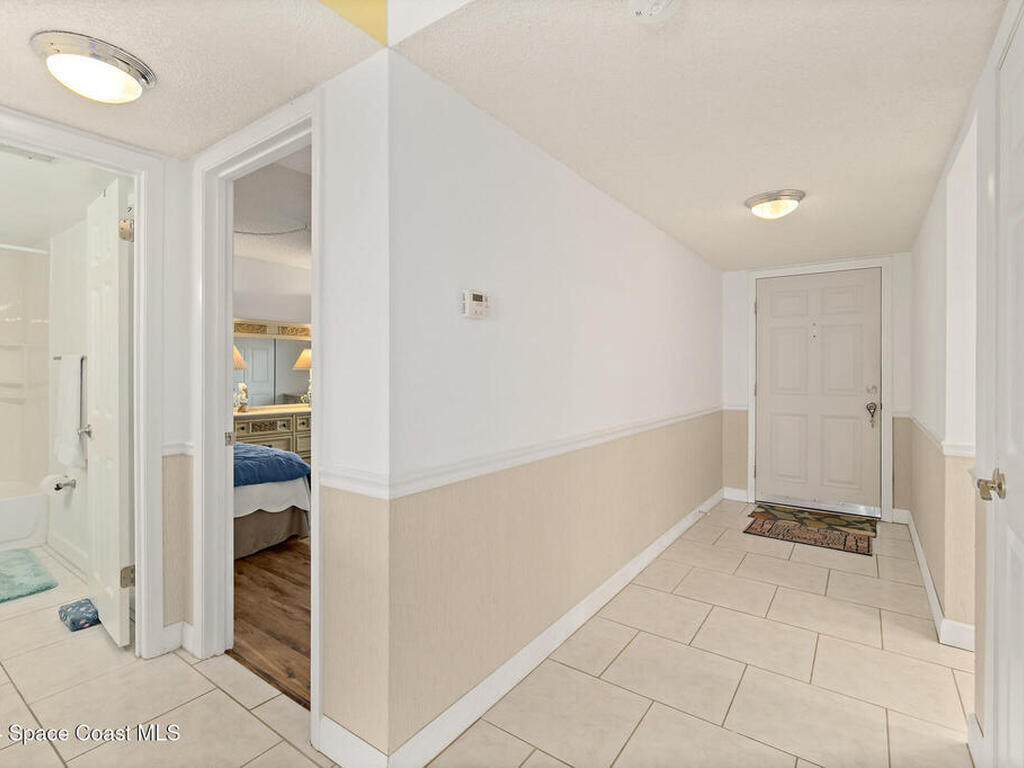 7520 Ridgewood Avenue, Cape Canaveral, FL 32920